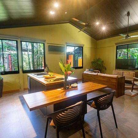 Hotel Banana Azul - Adults Only Puerto Viejo de Talamanca Екстериор снимка